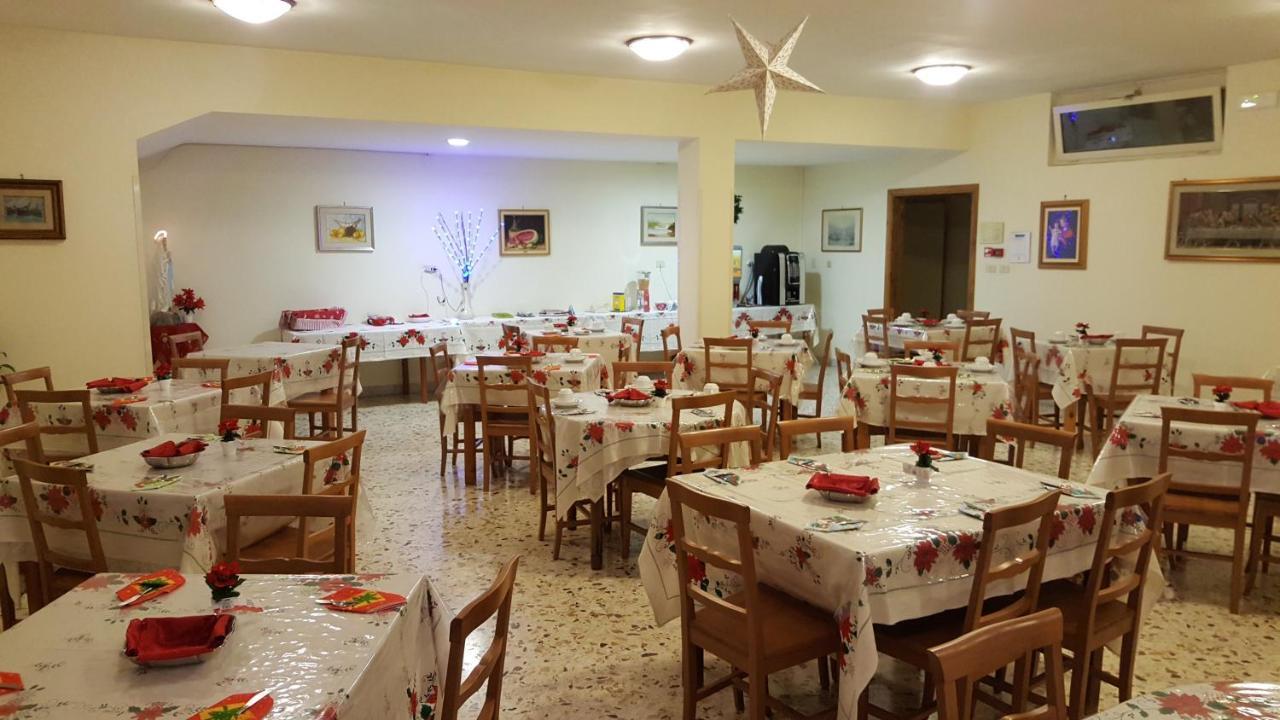 Domus San Vincenzo Acomodação com café da manhã Sant'Agnello Exterior foto